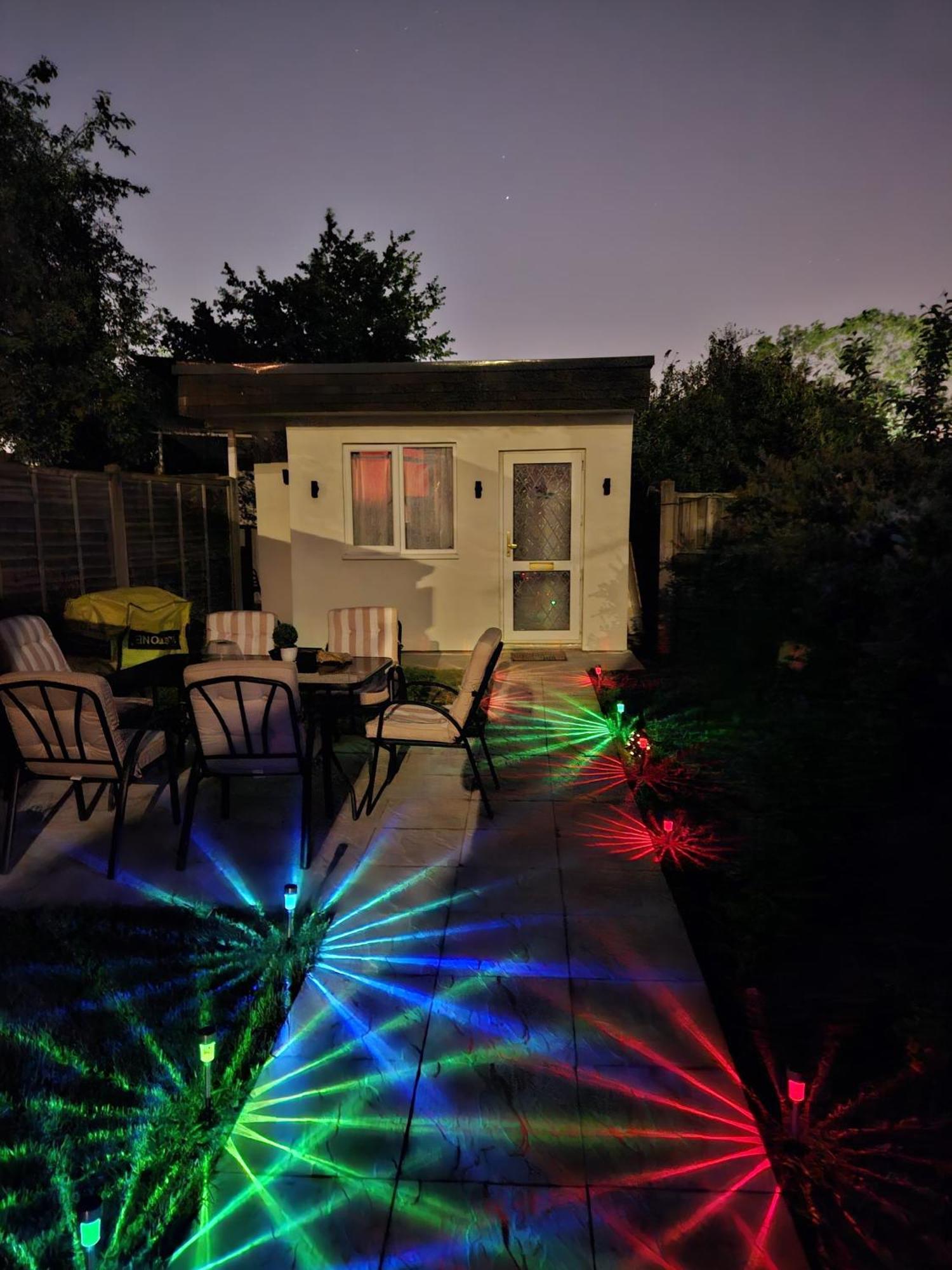 Modern Studio In Greenford, Free Wifi, Parking & Streaming Services อีลลิง ภายนอก รูปภาพ